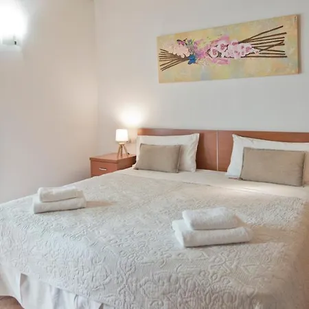 La Salut De 3* Terrades