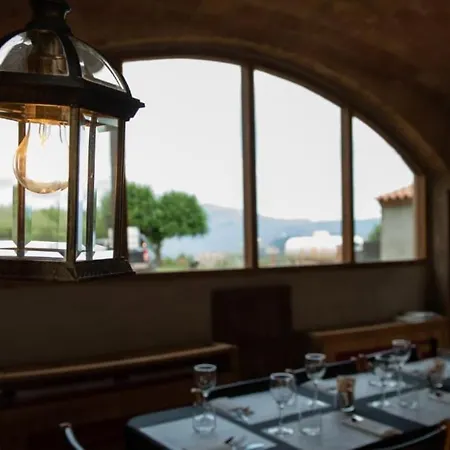 La Salut De Hotel Terrades