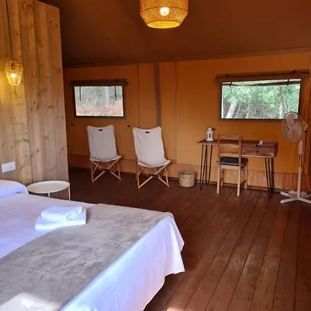 La Salut De Hotel Terrades