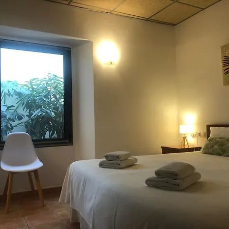 La Salut De Hotel